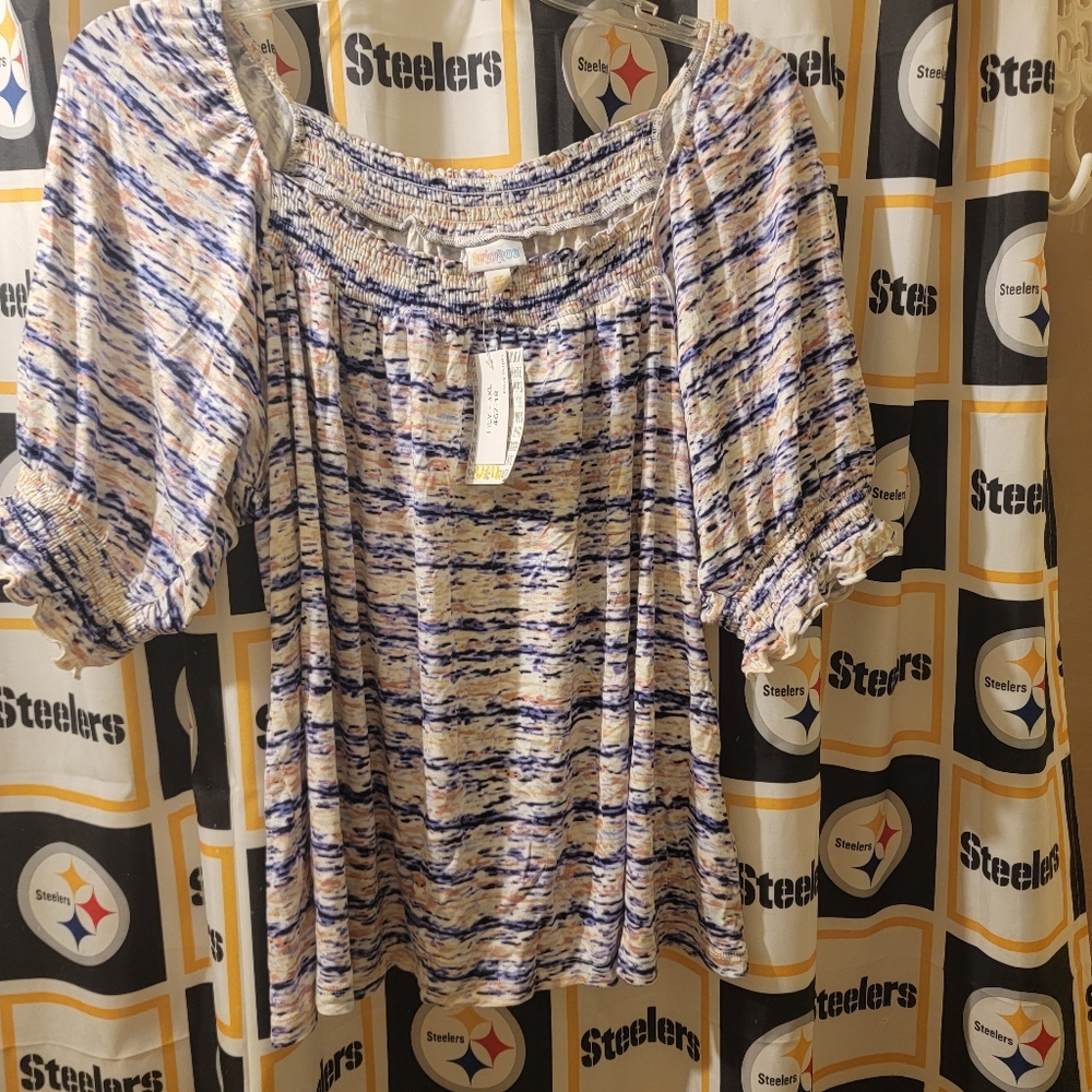 NWT, 3xl Lily top from lularoe